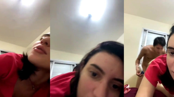 Comendo cuzinho da irmã branquinha sem lubrificante