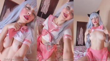 Babycaroline69 pelada mostrando seu corpinho