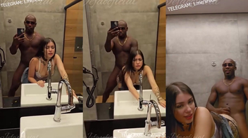 Issa Rodrigues mamando e sentando gostoso para o jefao